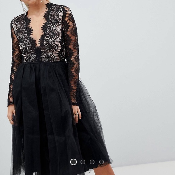 Lace Tulle Dress - Picture 4 of 5